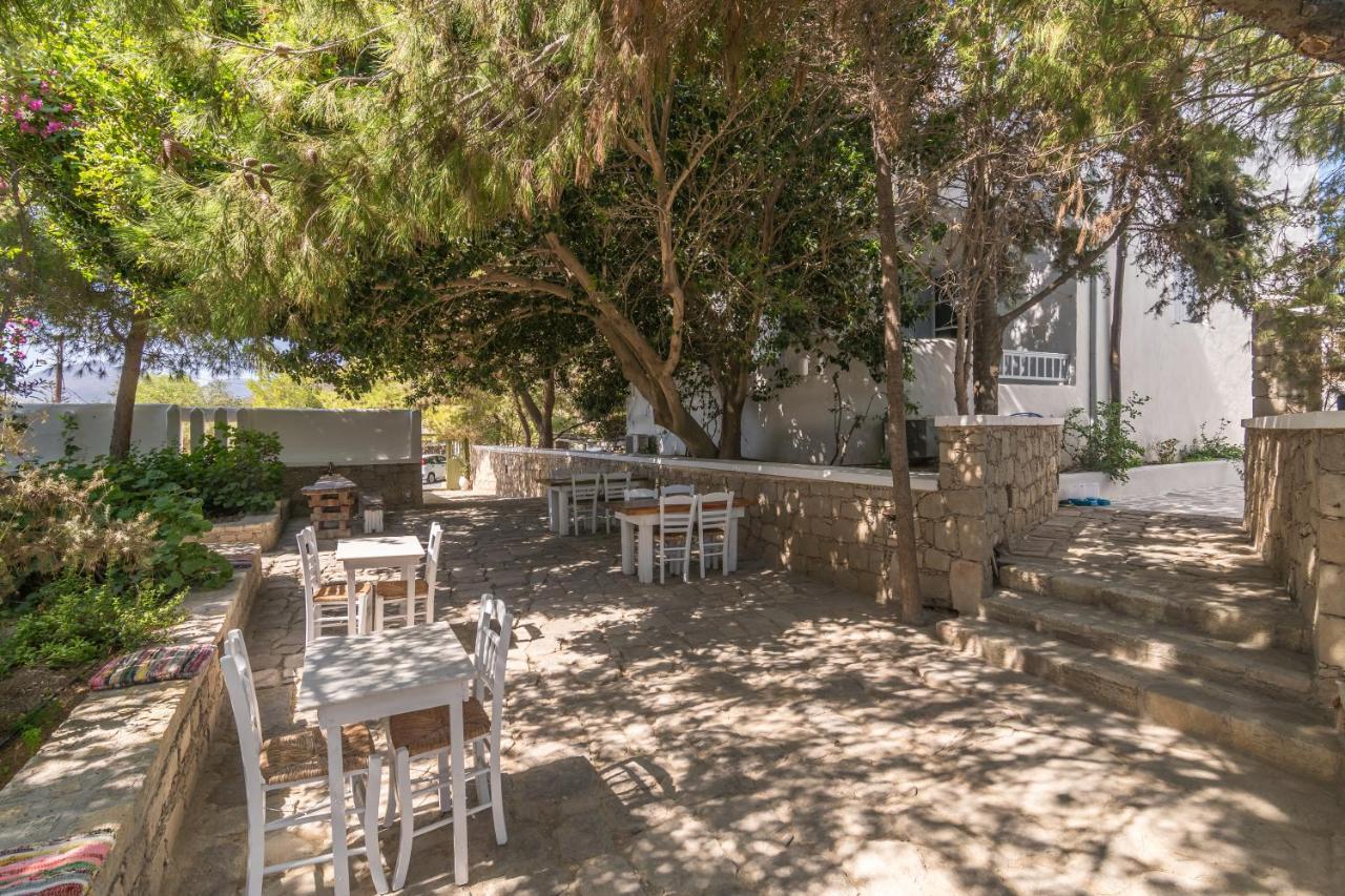Thalassitra Village Hotel Adamantas  Bagian luar foto
