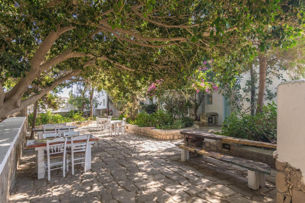 Thalassitra Village Hotel Adamantas  Bagian luar foto